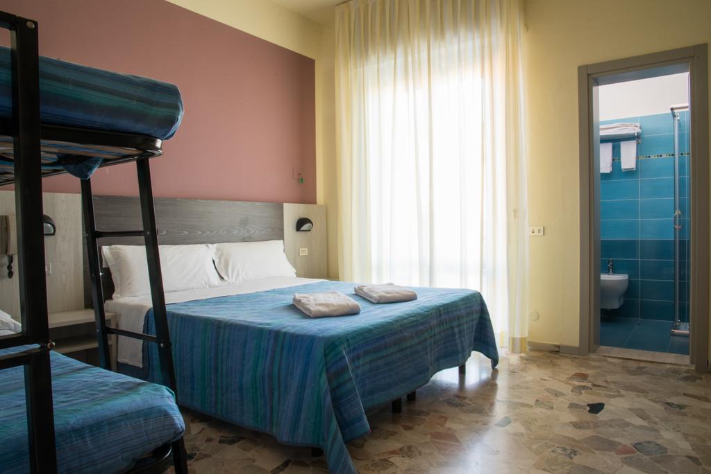 Hotel Mirage Беллария-Иджеа-Марина Экстерьер фото