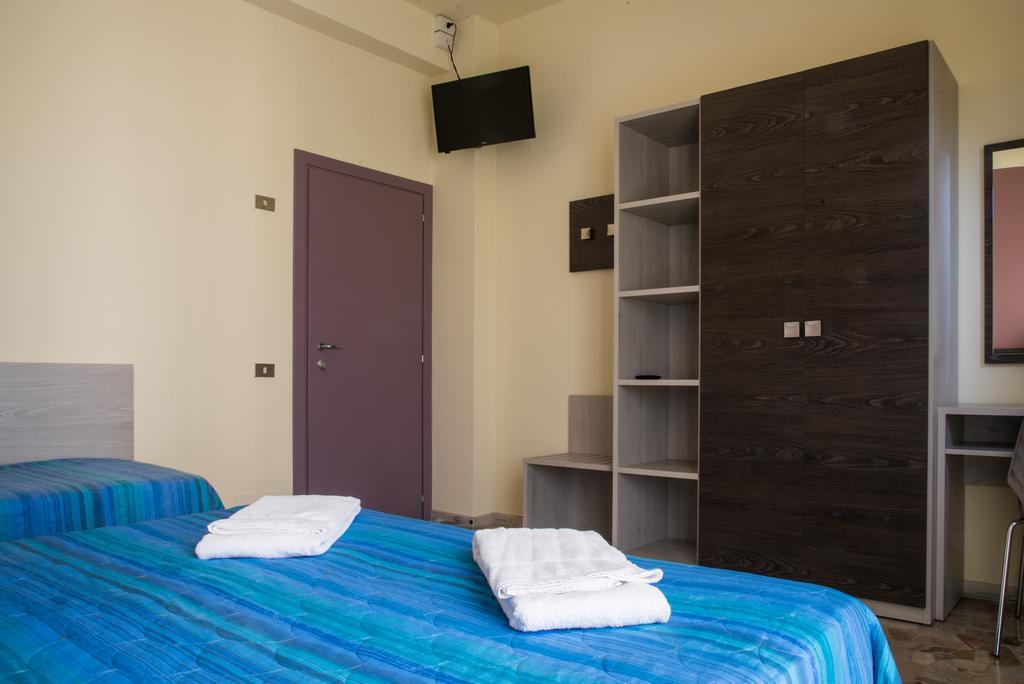 Hotel Mirage Беллария-Иджеа-Марина Экстерьер фото
