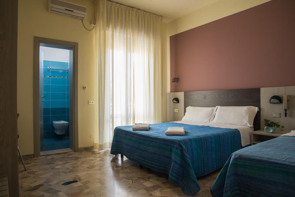 Hotel Mirage Беллария-Иджеа-Марина Экстерьер фото
