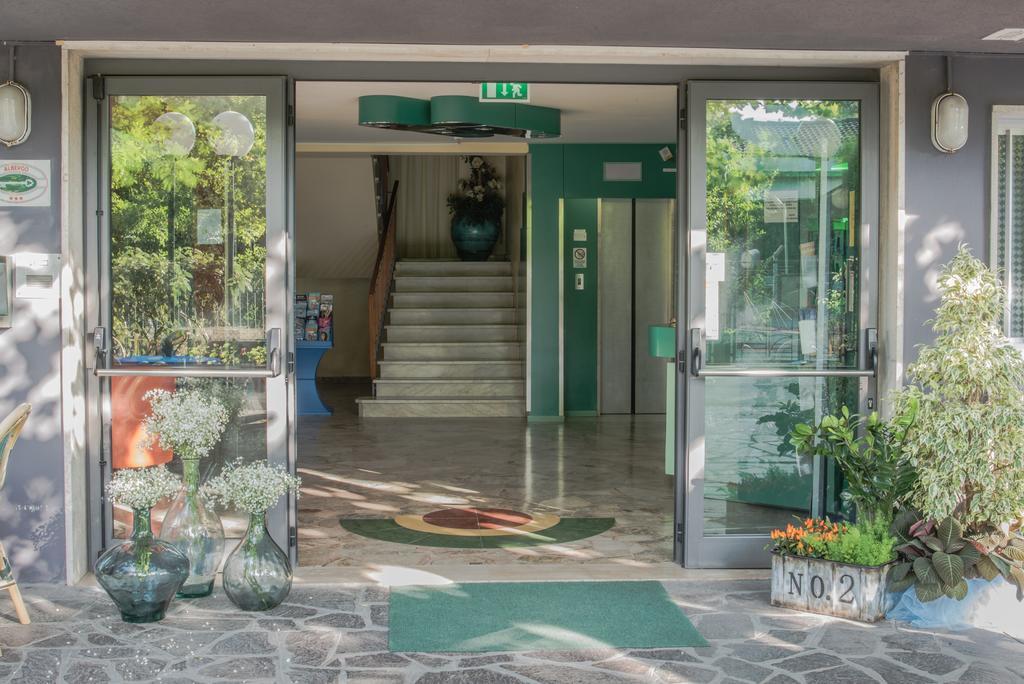 Hotel Mirage Беллария-Иджеа-Марина Экстерьер фото