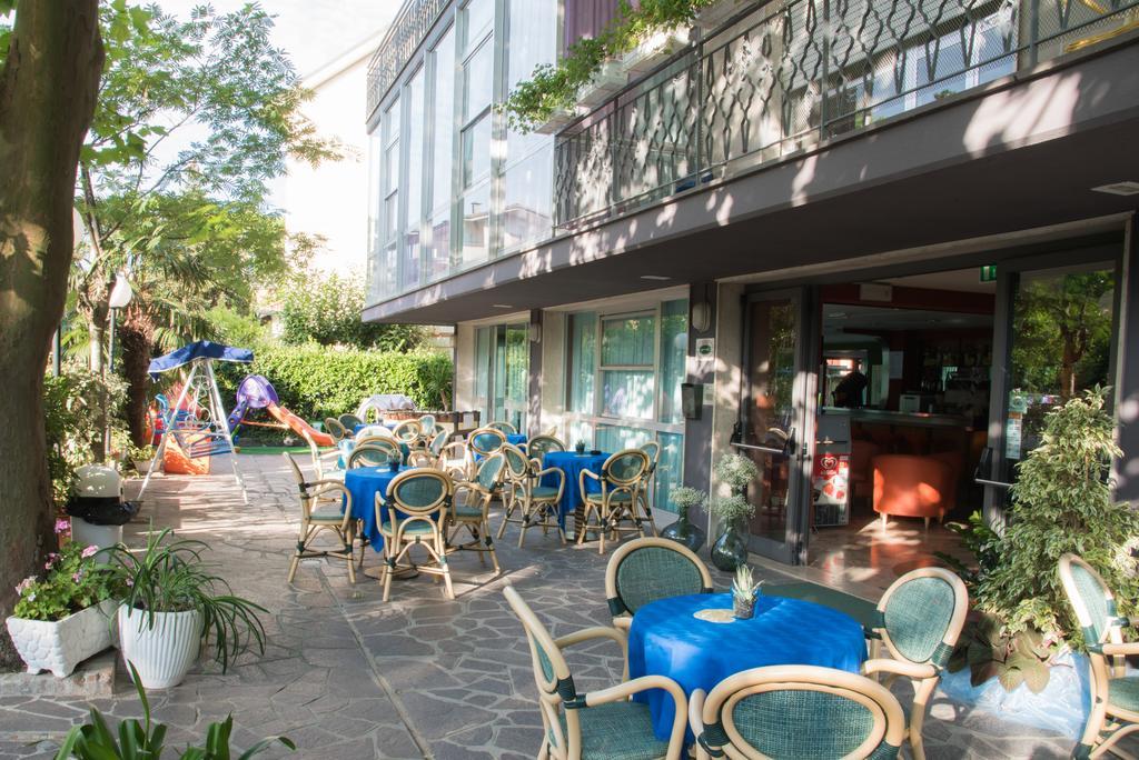Hotel Mirage Беллария-Иджеа-Марина Экстерьер фото
