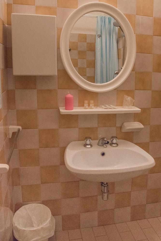 Hotel Mirage Беллария-Иджеа-Марина Экстерьер фото